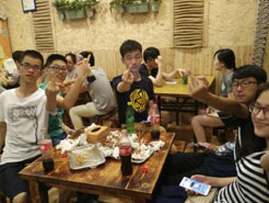 南郑烧烤加盟,学烧烤技术,开烧烤店多少钱疯狂烤翅加盟